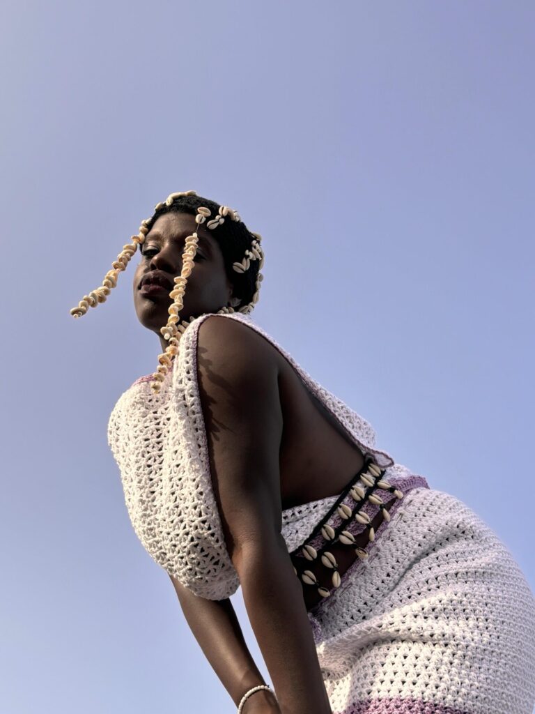 PROYECTO LA MUJER NEGRA Y LA CAURIpeg