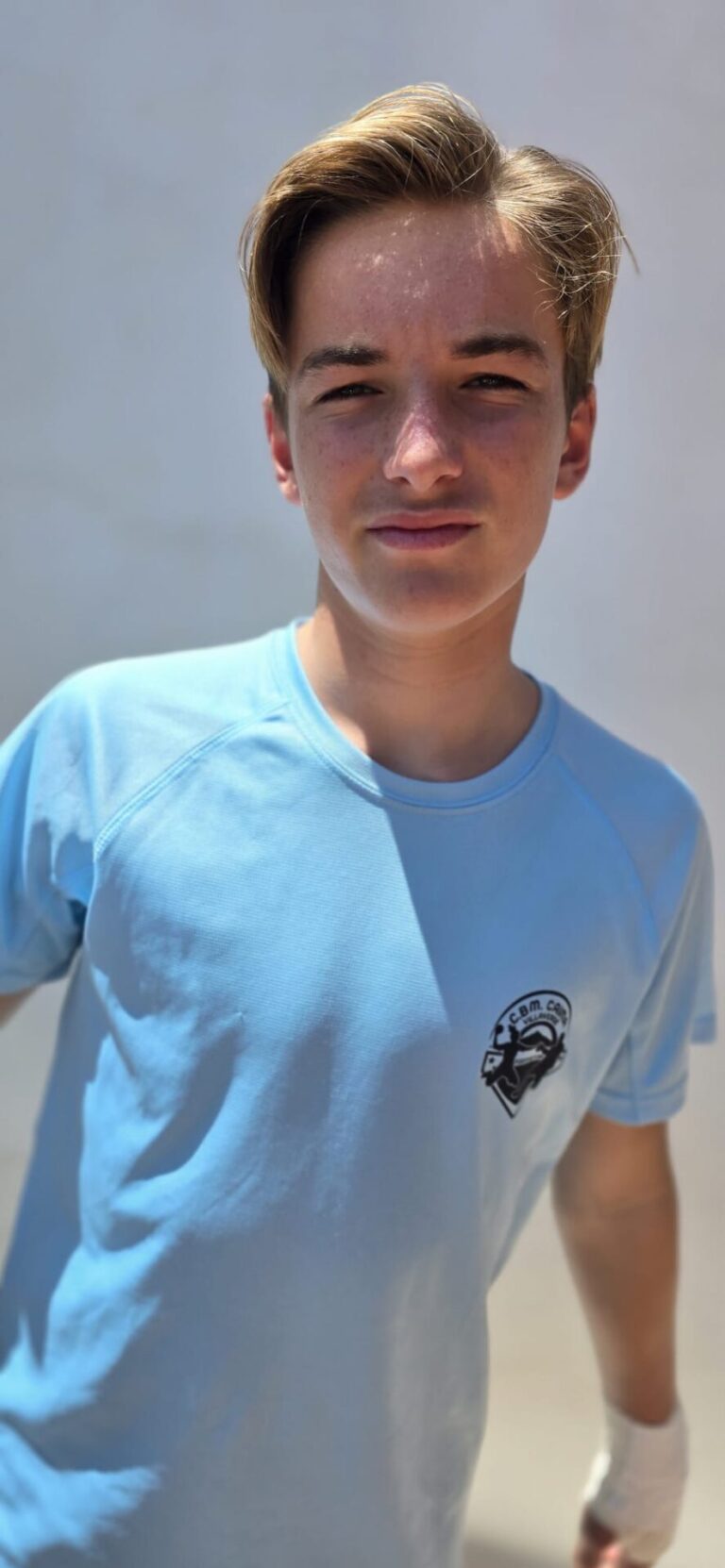 leo2